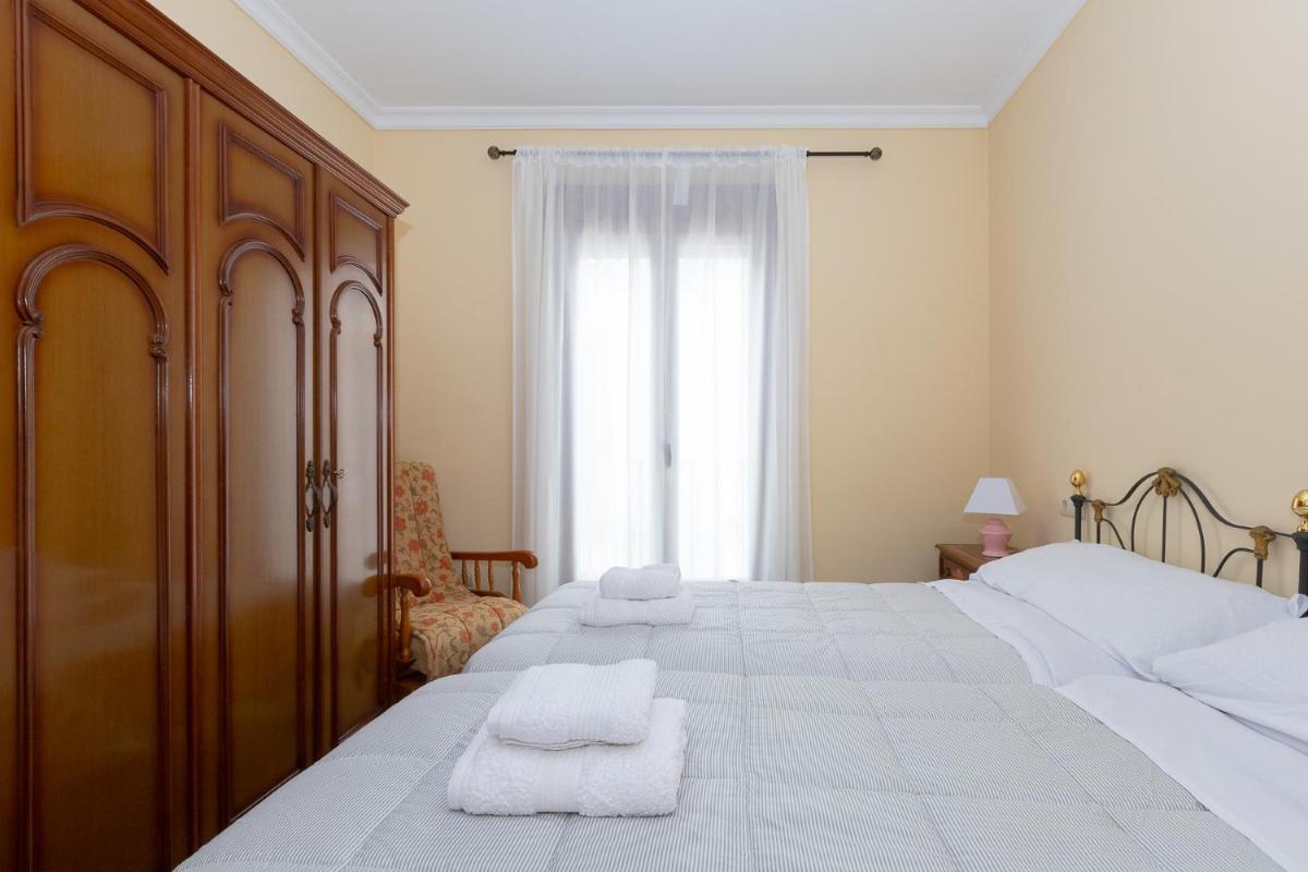 Ardales House - Housity