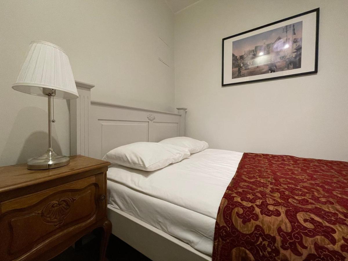 Old Town - Oleviste Apartment - Housity