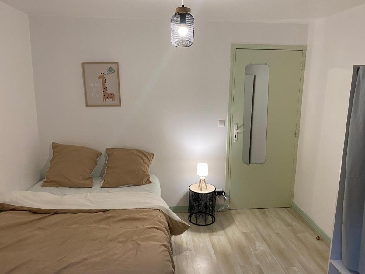 Chez Papa - Housity