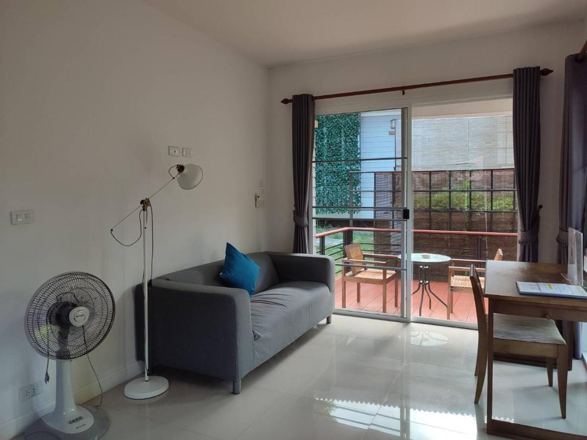 Phangan Akuna - Housity
