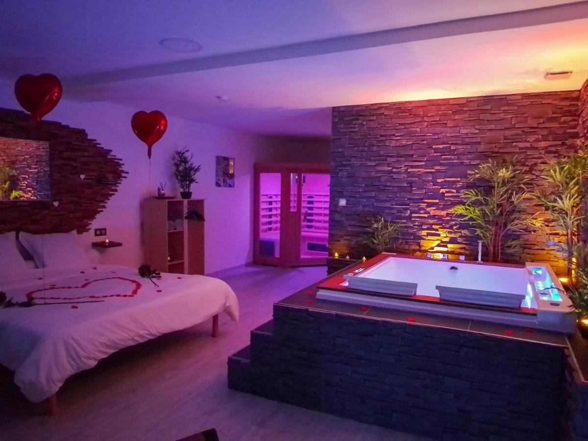 Appart' spa privatif Gray - Housity