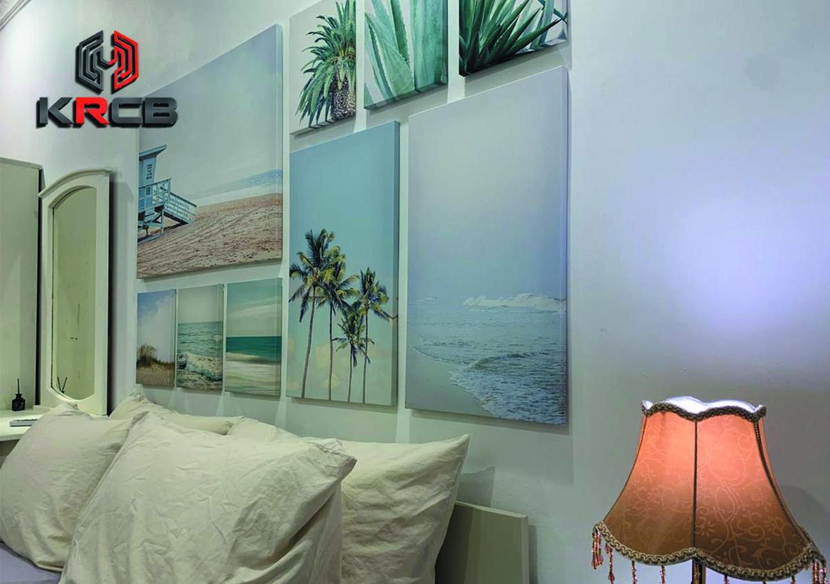KRCB Corner Lot Holiday Home Kajang - Housity
