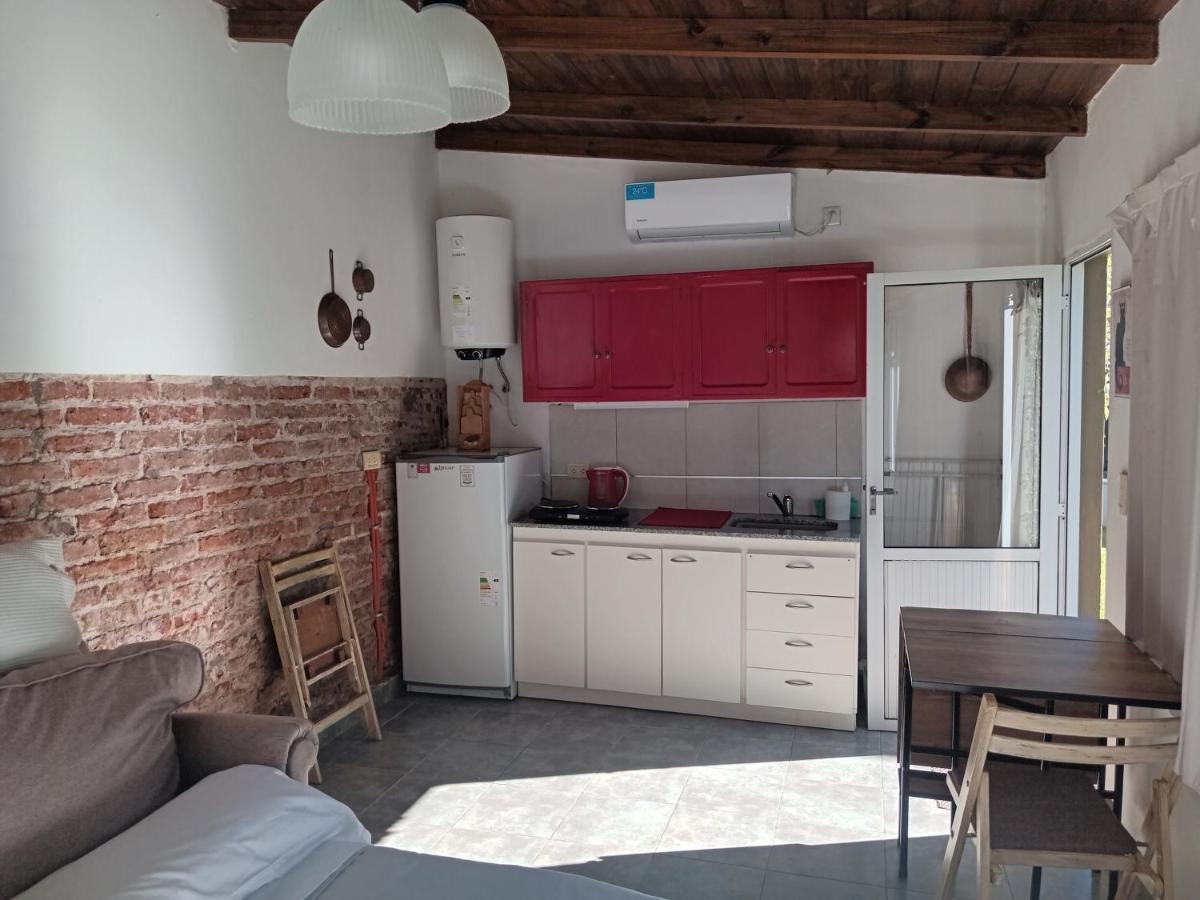 Alojamientos Los Troncos, Alvarado - Housity