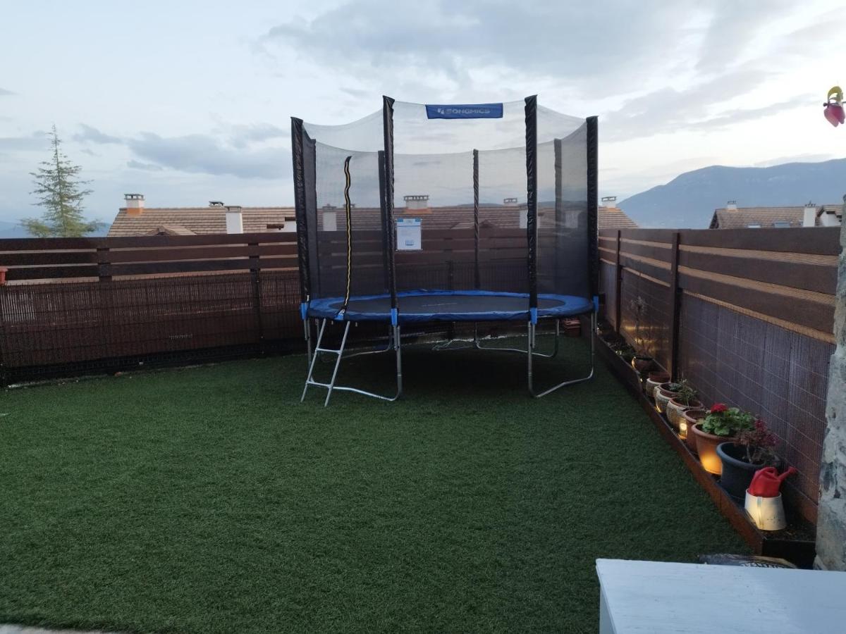 OROEL Beds & Dreams - Espectacular planta baja en Badaguás-Pirineo - Housity
