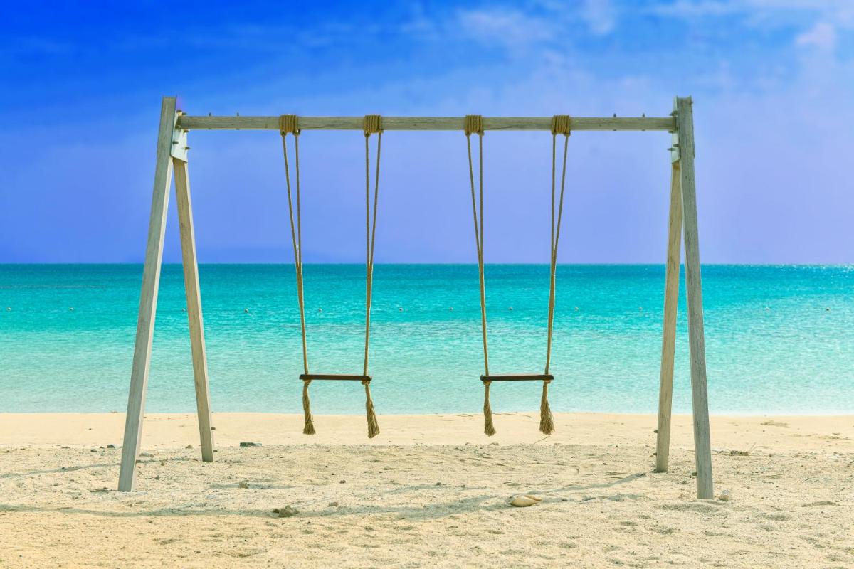 Tawila Island Resort - Housity