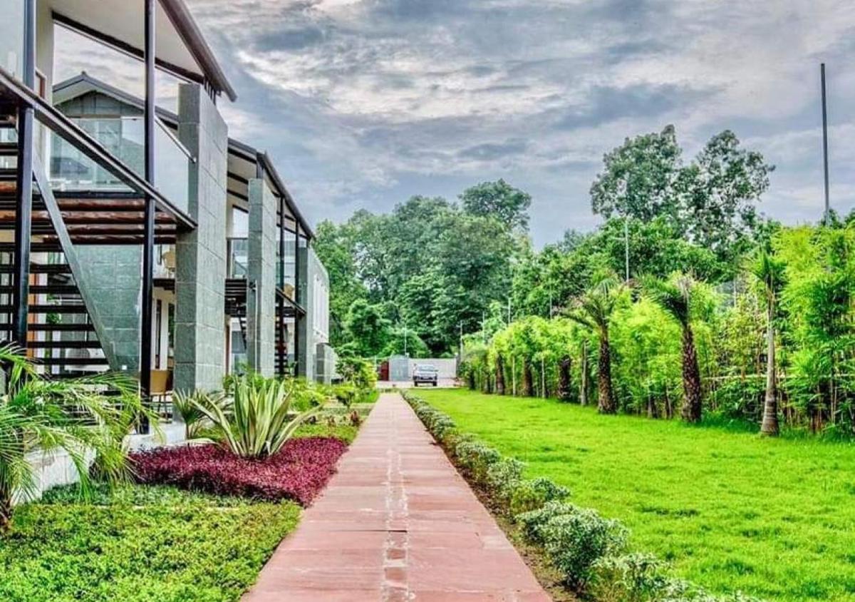 The Cloyster Resort and Spa - Housity