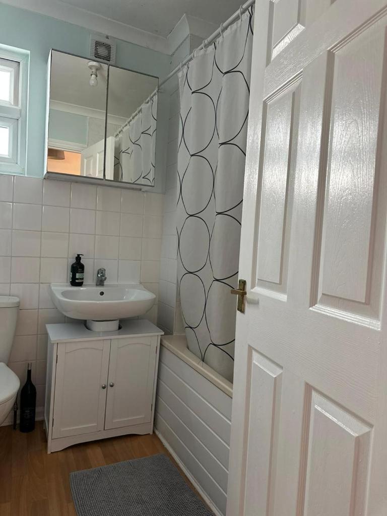 Spacious double room - Housity