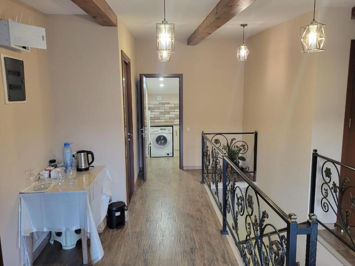 Family Hotel Avlabar - Housity