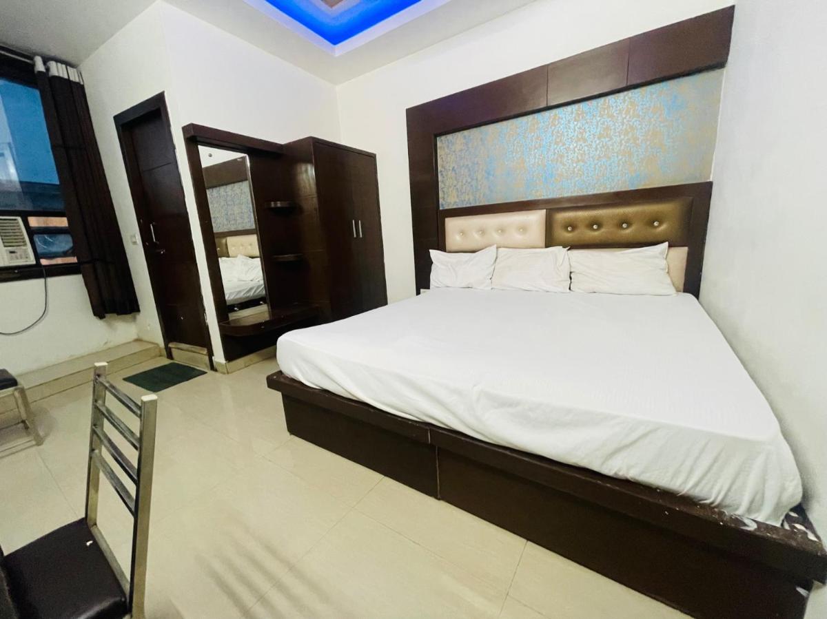 Hotel Best Room family hotel - Housity