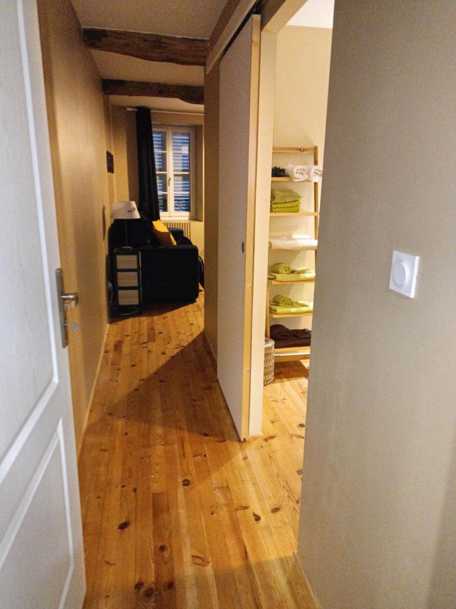 Chambre cosy et toute équipée - Housity