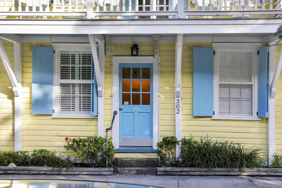 Tranquillity Guest House - Housity
