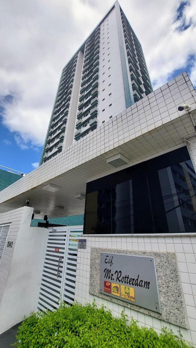 Apê no Universitário - Ed. Roterdam, 1404 - Housity