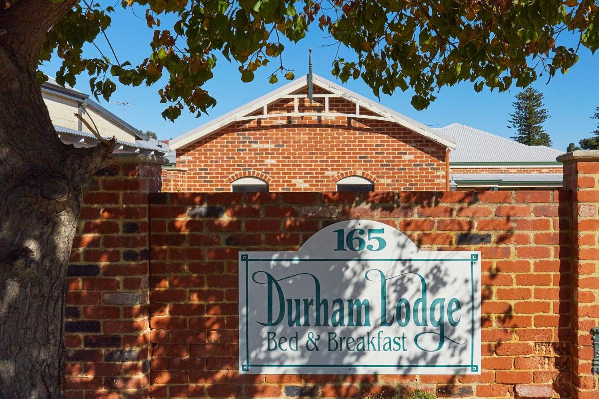 Suitetrails - Durham Lodge Bed & Breakfast