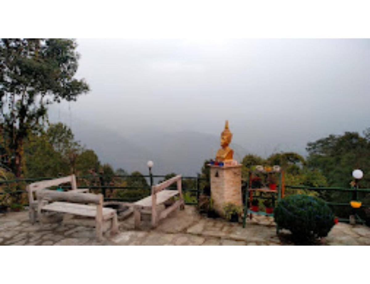 Lamthang Eco Hut Resort, Pelling - Housity