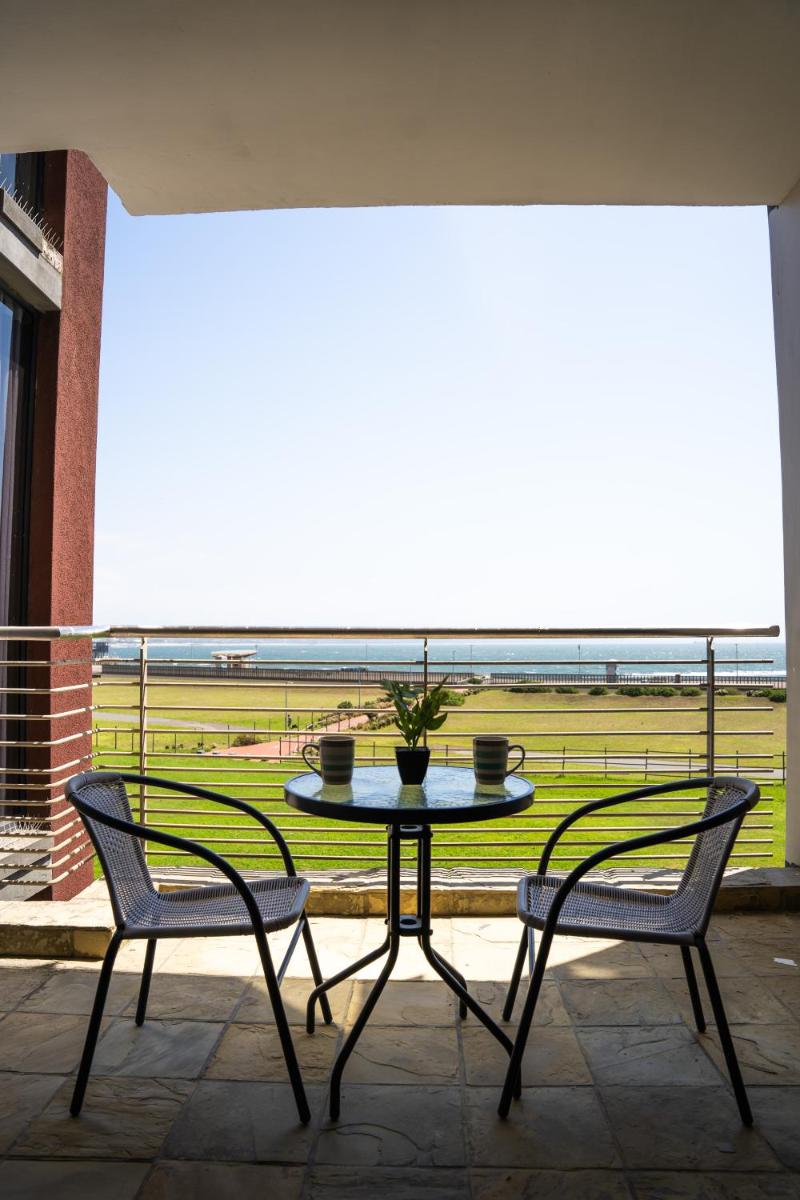 Point water front executive apartment - Housity