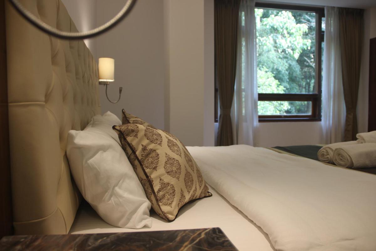 Ecotel Chiminda Abode - Housity