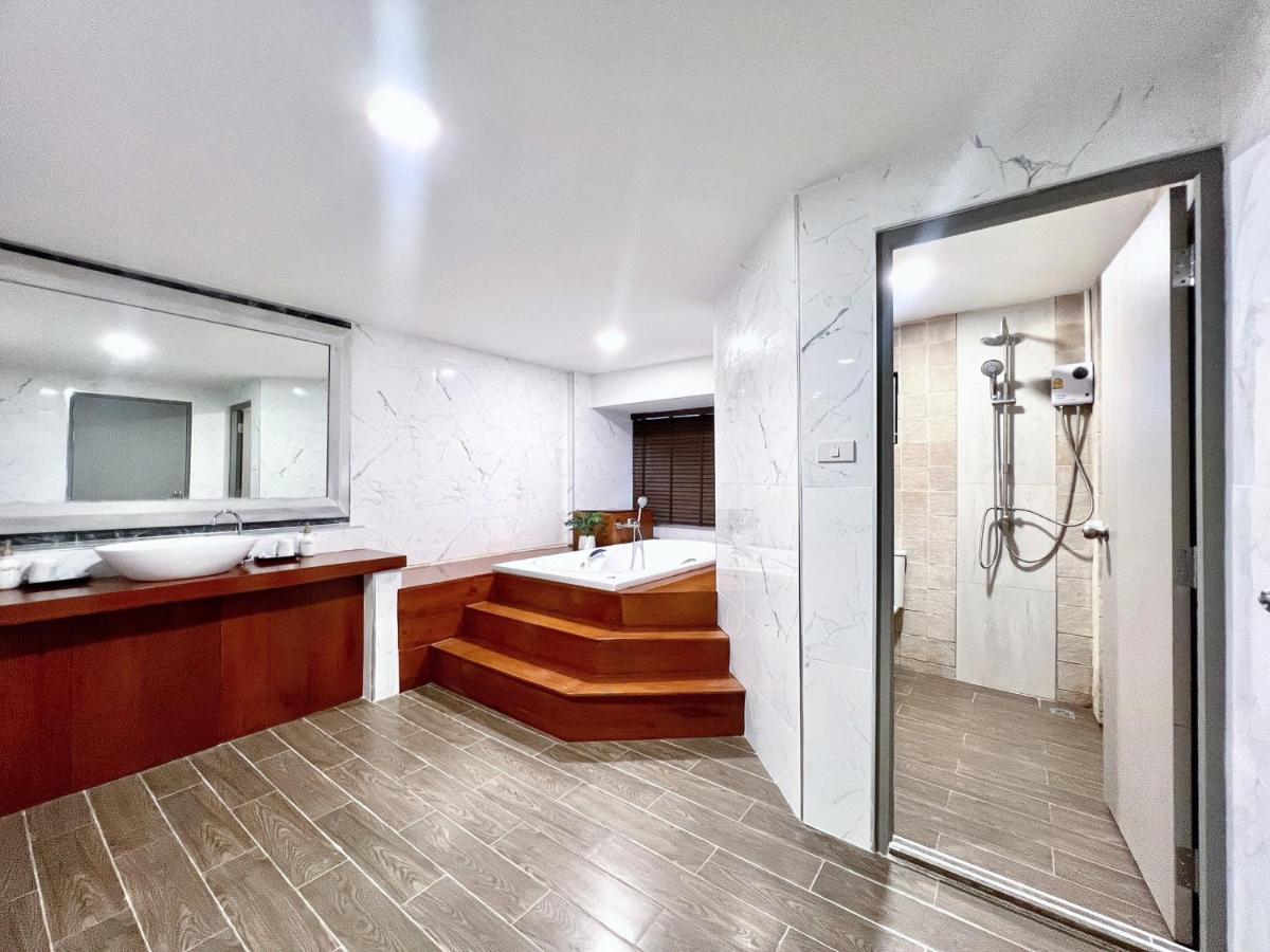 The Space Hotel Lampang - Housity