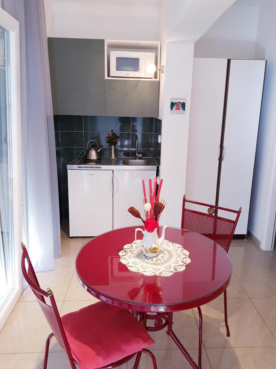 Apartment Vesna - Housity