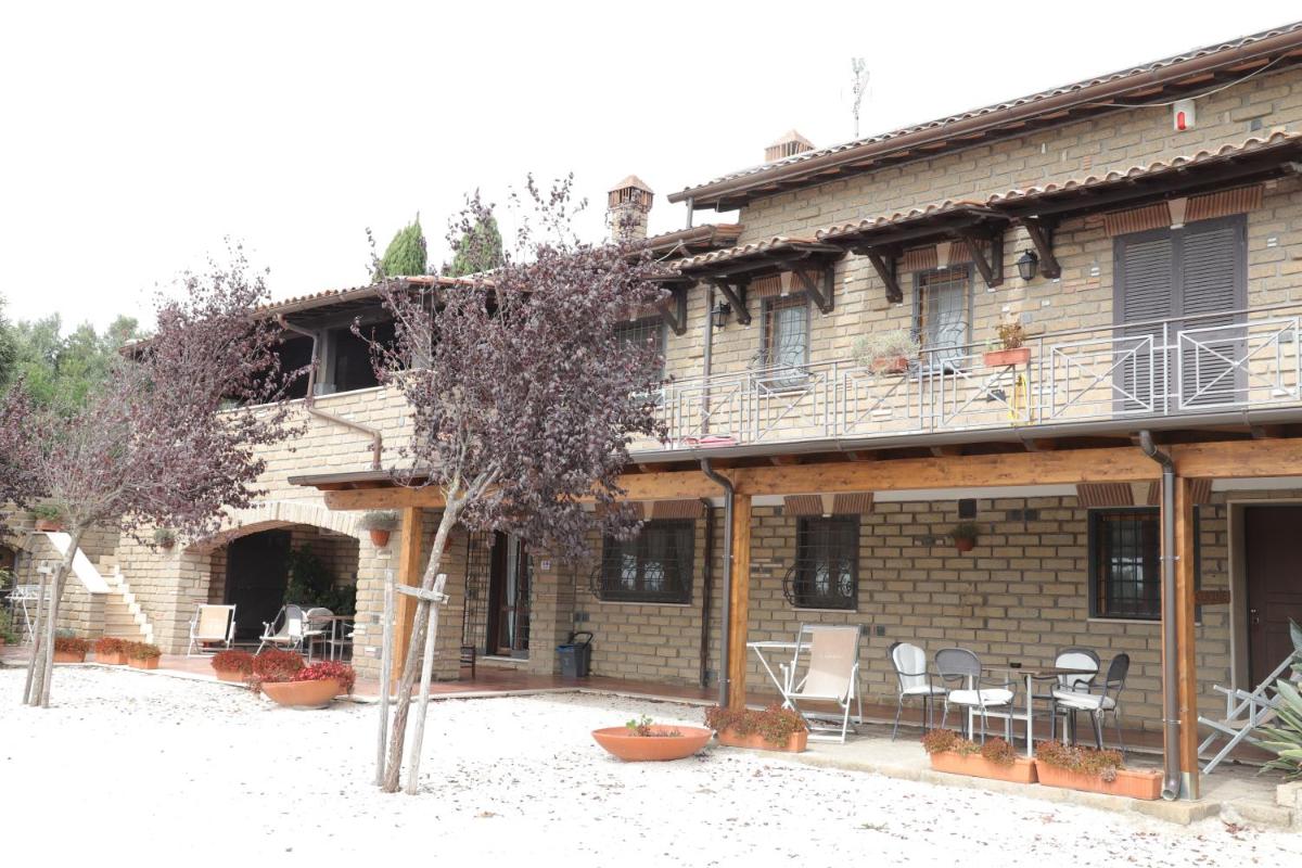 B&B Le Colline Country House - Housity