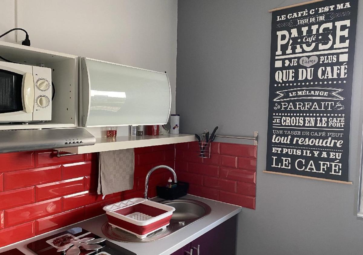 Jolie studio 10min centre ville et 300m quai de seine WIFI - Housity
