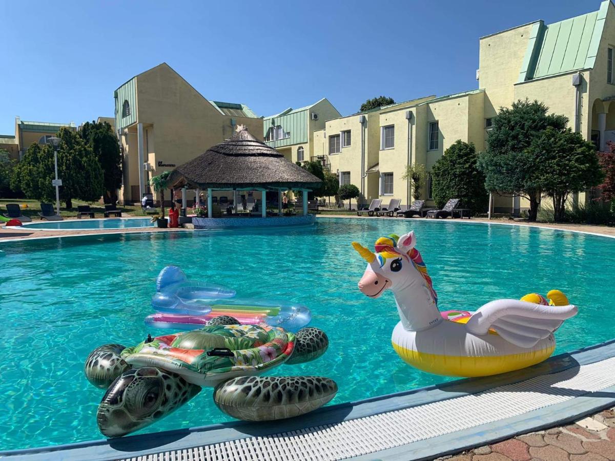 Bláthy Apartman - Housity