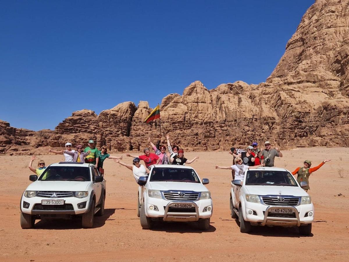 Sky Light Wadi Rum - Housity