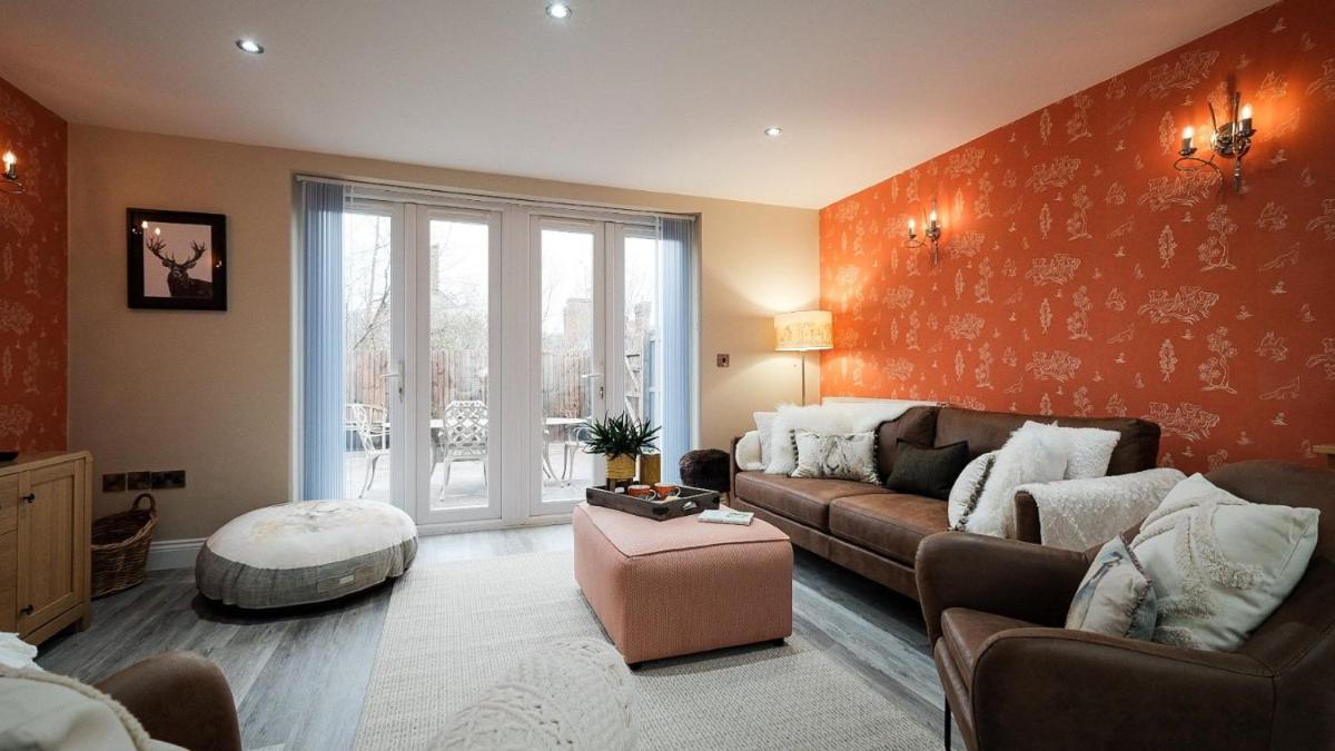 Fox Corner - Housity