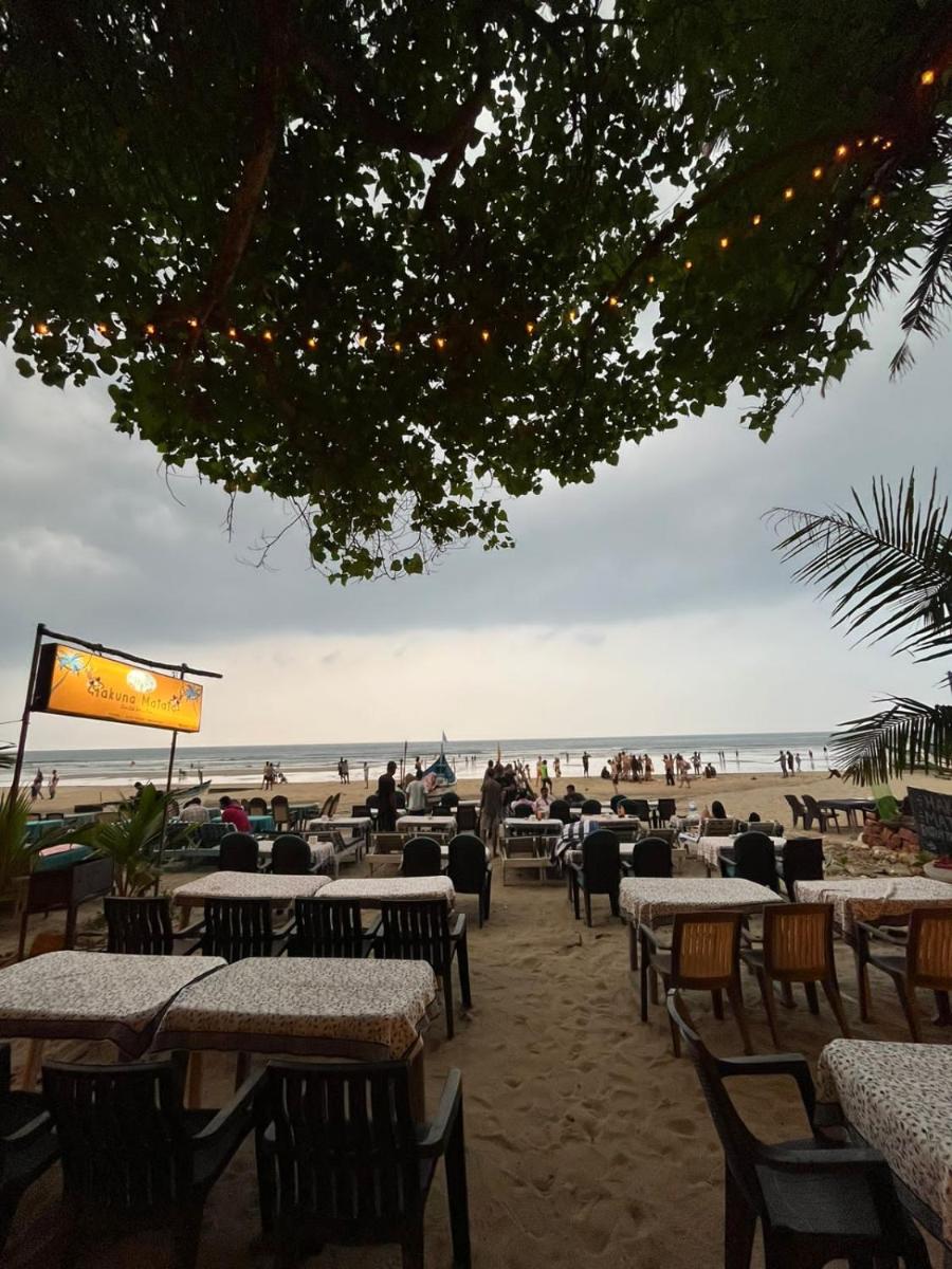 HAKUNA MATATA - Budget Stay at Arambol Beach, Goa - Hizvo