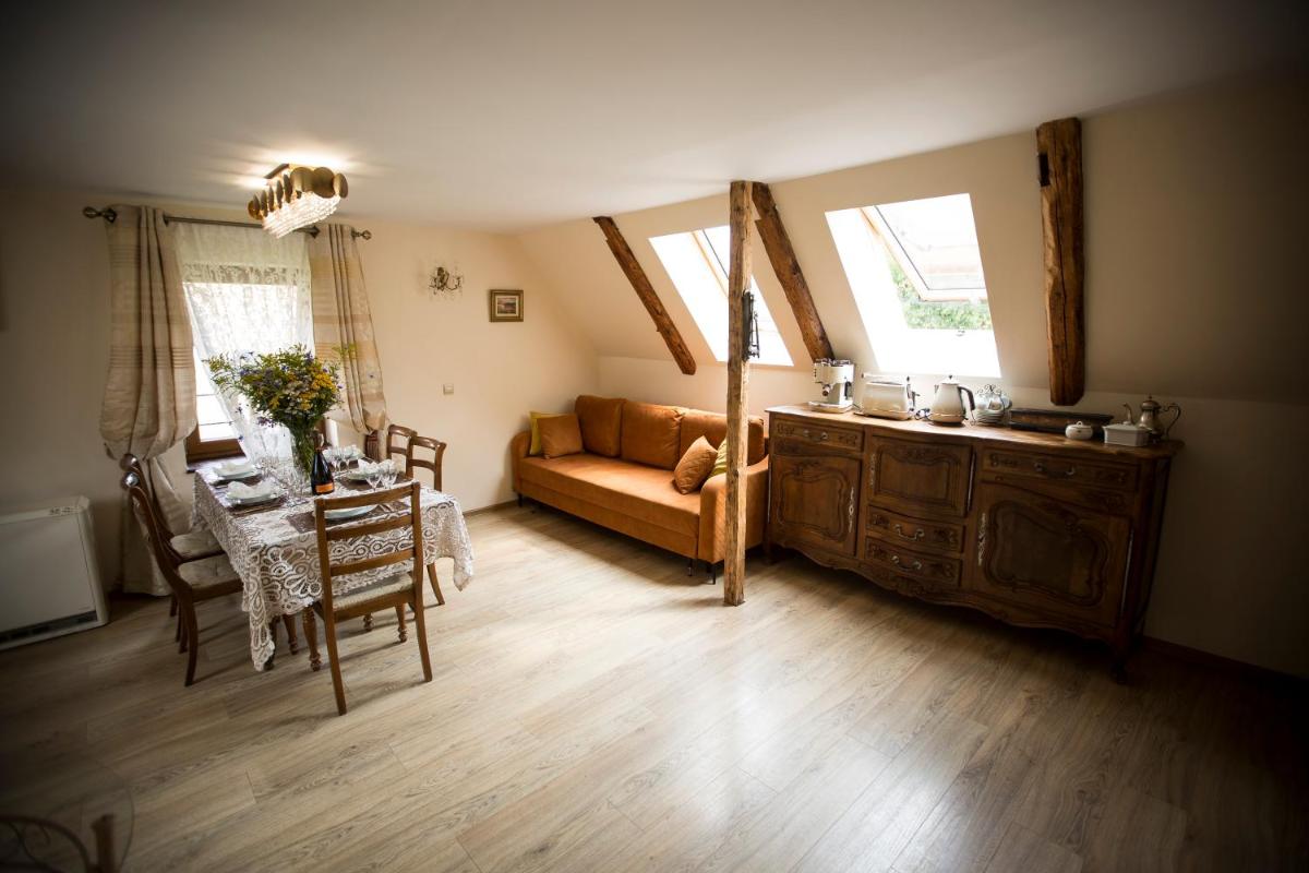 Zamek Książ - 15 minut 503-608-088 - Housity