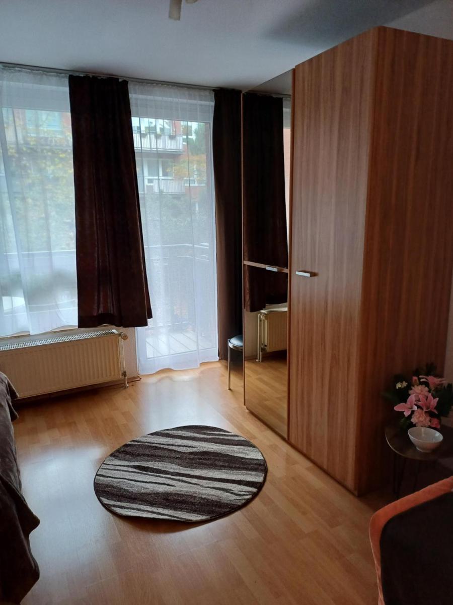 Business Apartment - Housity