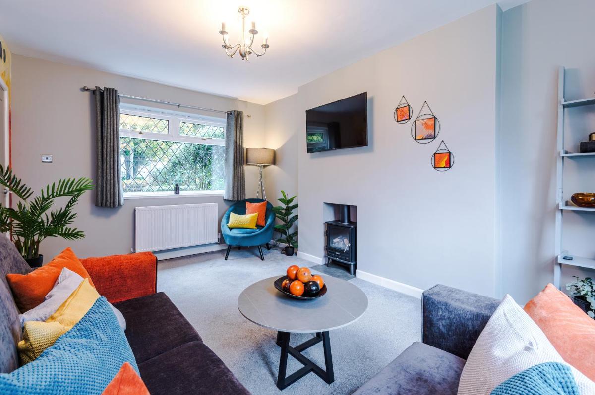 Poplar House, Bamber Bridge, Preston - Housity