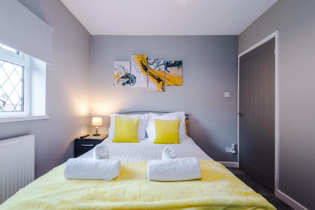 Poplar House, Bamber Bridge, Preston - Housity