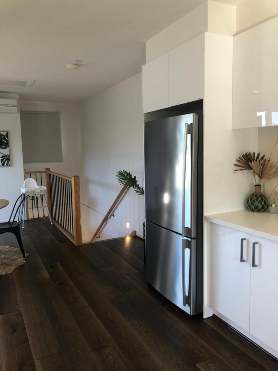 2Bedroom Tranquil Townhouse CLOSE TO CITY & AIRPORT - Housity