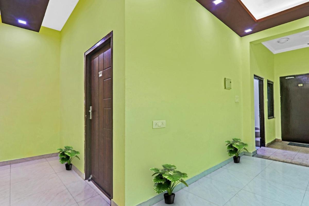 Capital O Phenix Elite Near Phoenix United Lucknow - Housity