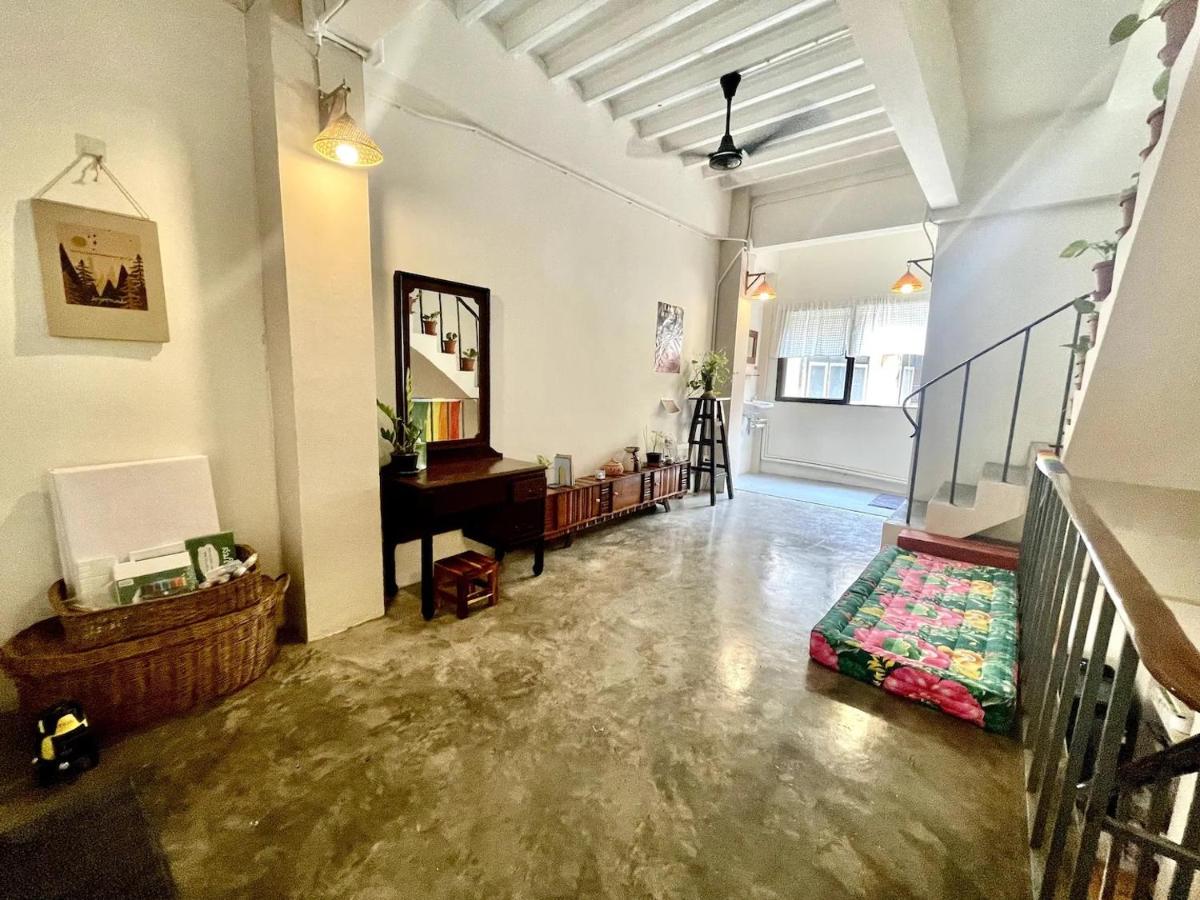 Baan KhaoSoi - Rooftop House (2nd floor) - Housity