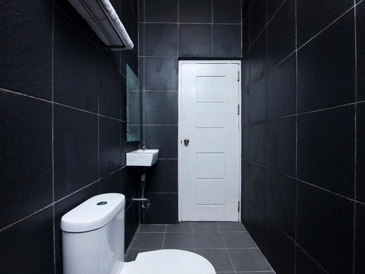 RAP Hotel Balige - Housity