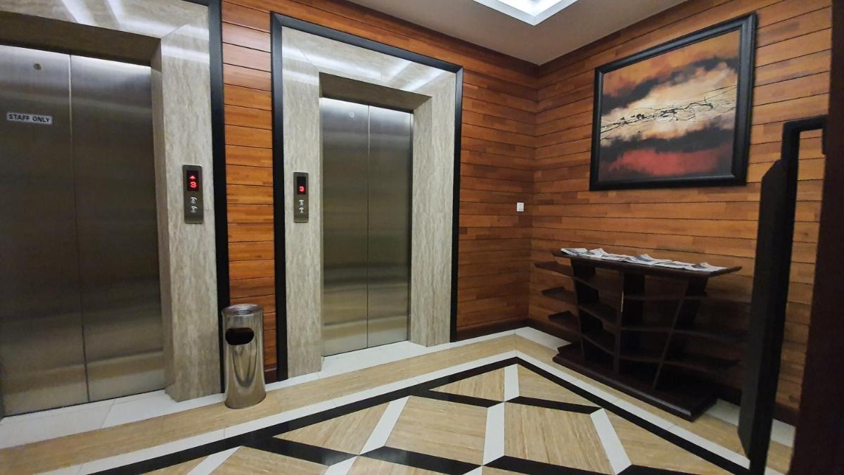 MP Hotel Kelapa Gading - Housity