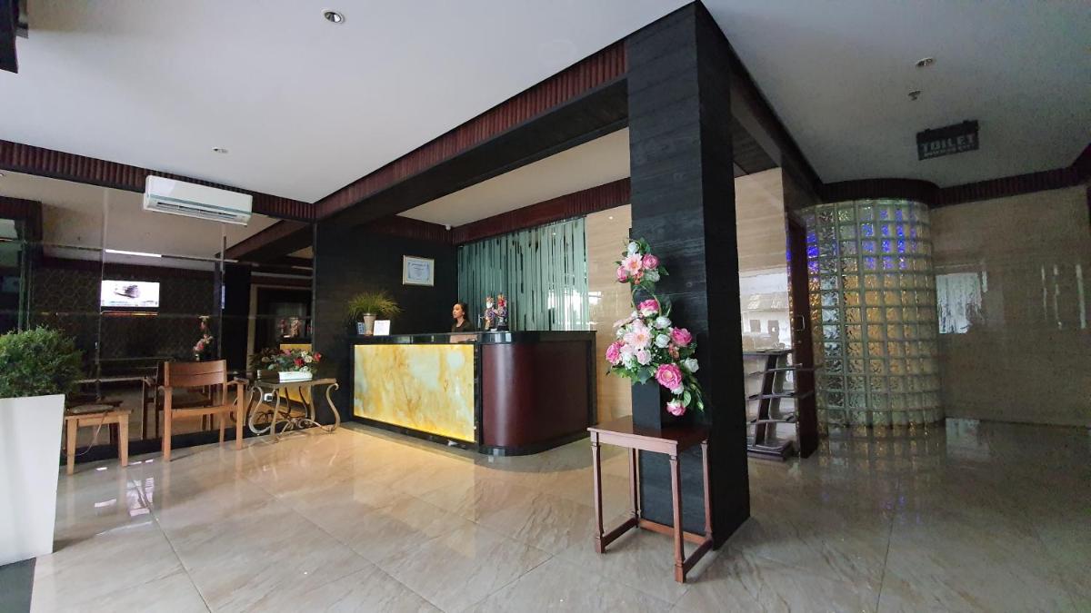 MP Hotel Kelapa Gading - Housity