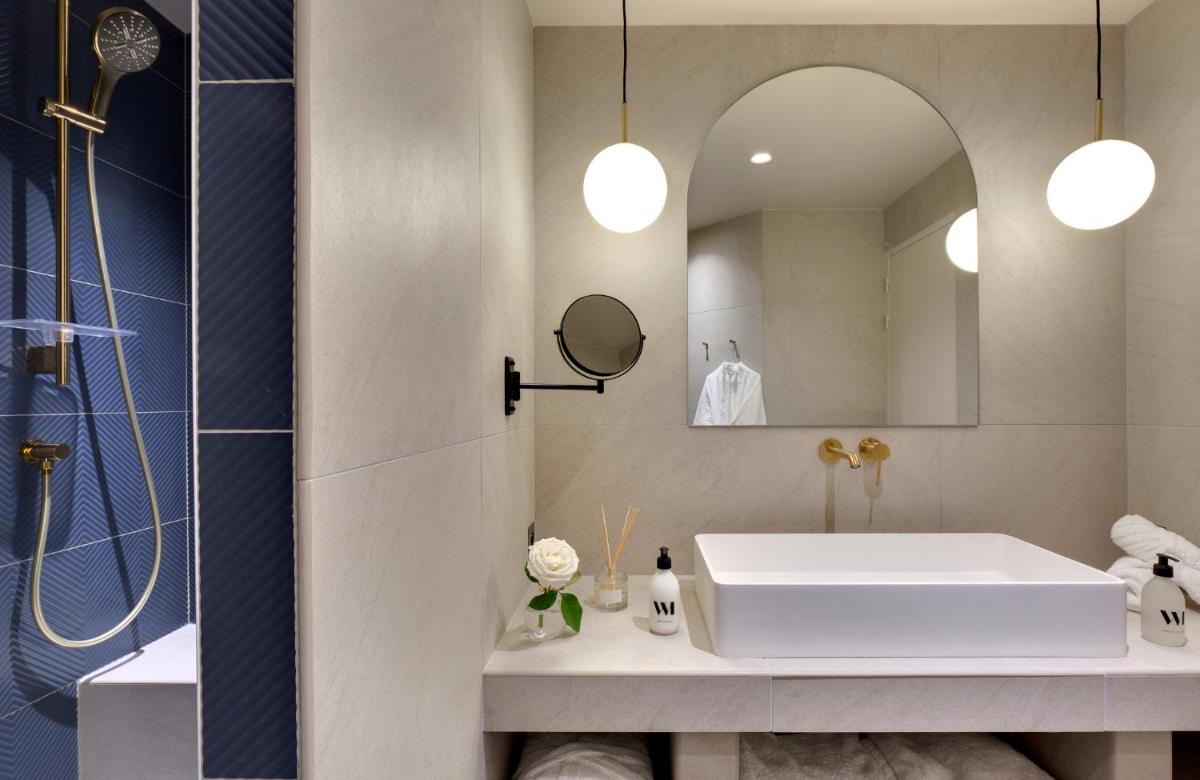 Salle de bains dans l'établissement Hôtel Artemisia Montmartre