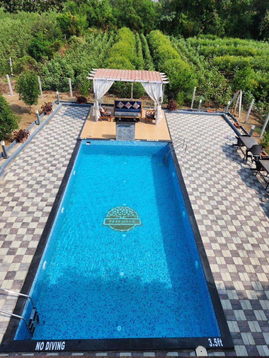 Teakwood Farms - Housity