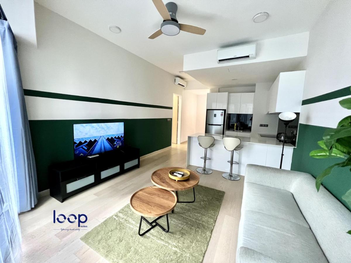 Star Residences KLCC by Loop Suites - Housity