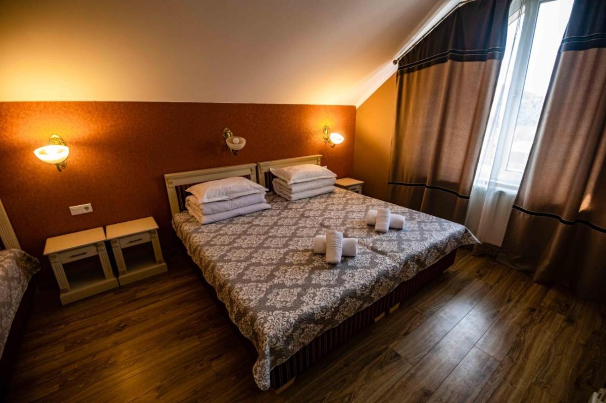 Pensiunea Venetia Sighisoara - Housity