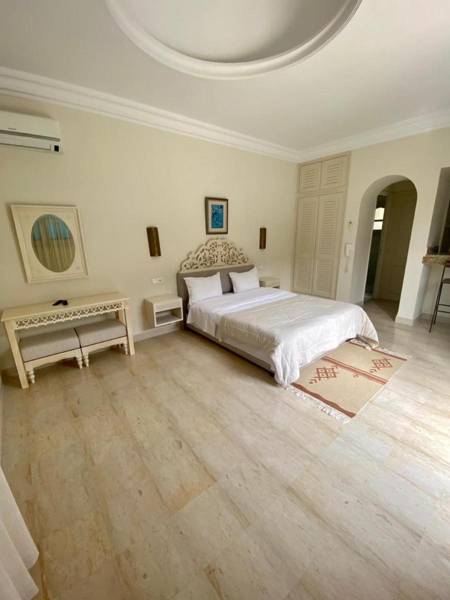 Dar Fatma Mahdia, bungalow petit déjeuner piscine - Housity