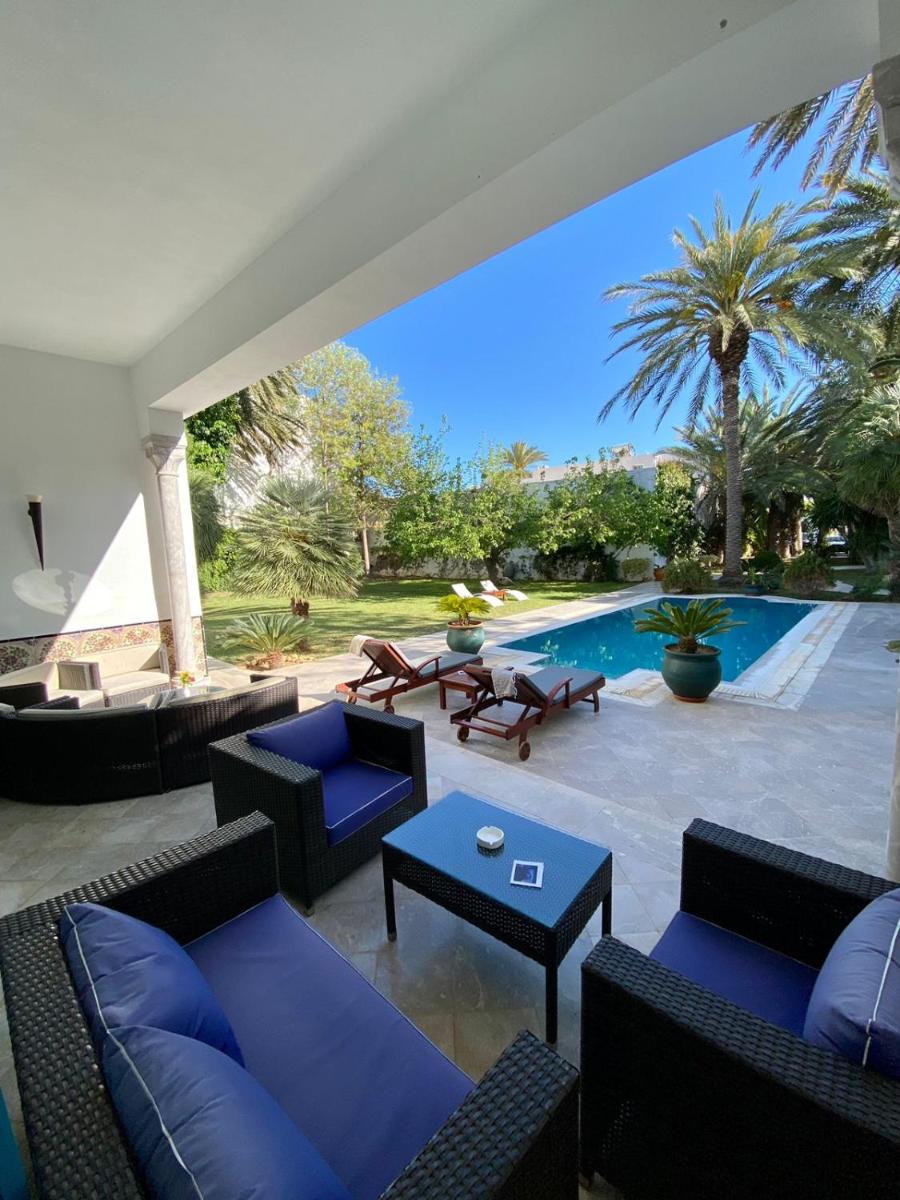 Dar Fatma Mahdia, bungalow petit déjeuner piscine - Housity