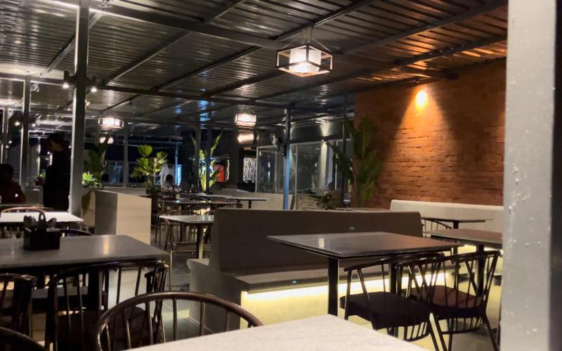 Hotel Dwarawata - Housity
