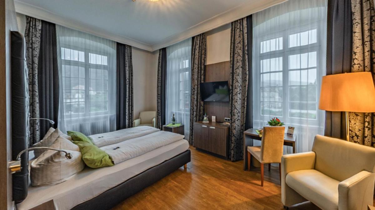 Badhotel Bad Brückenau - Housity