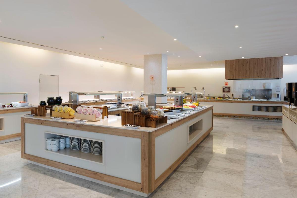 Una cocina o zona de cocina en Alua Illa de Menorca
