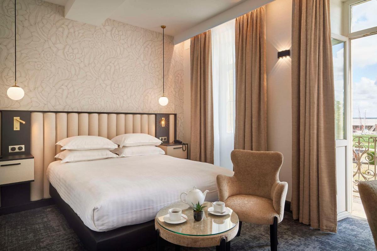 Best Western Premier Hotel des Vignes et des Anges - Housity