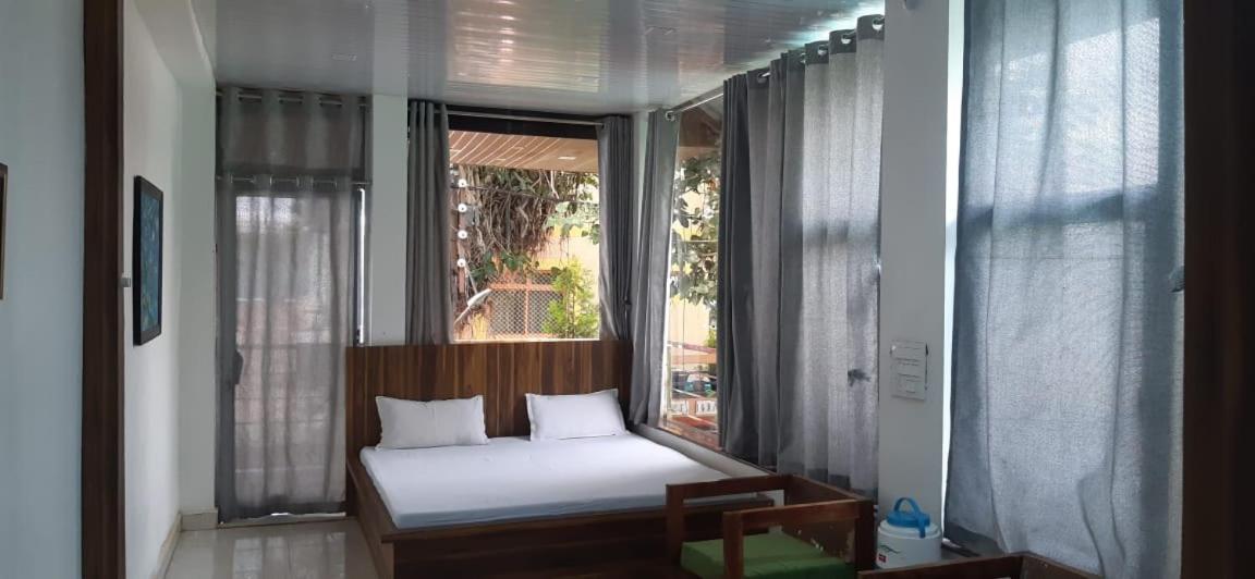 Hotel RAJVIHAR - Housity