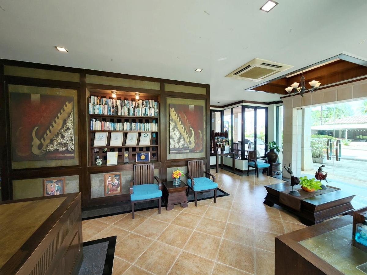 Lanta Mermaid Boutique House - Housity